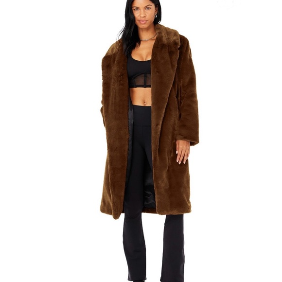 ALO yoga chocolate brown faux fur coat - Picture 3 of 7